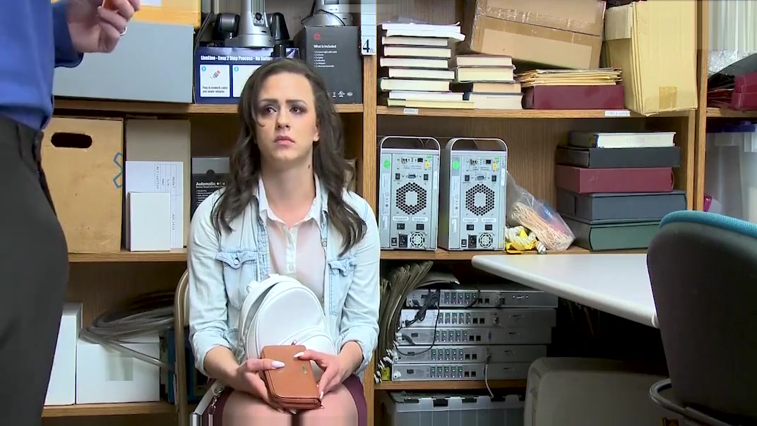 ShopLyfter - LP Officer Fucks Sexy teen 18+ For her Freedom