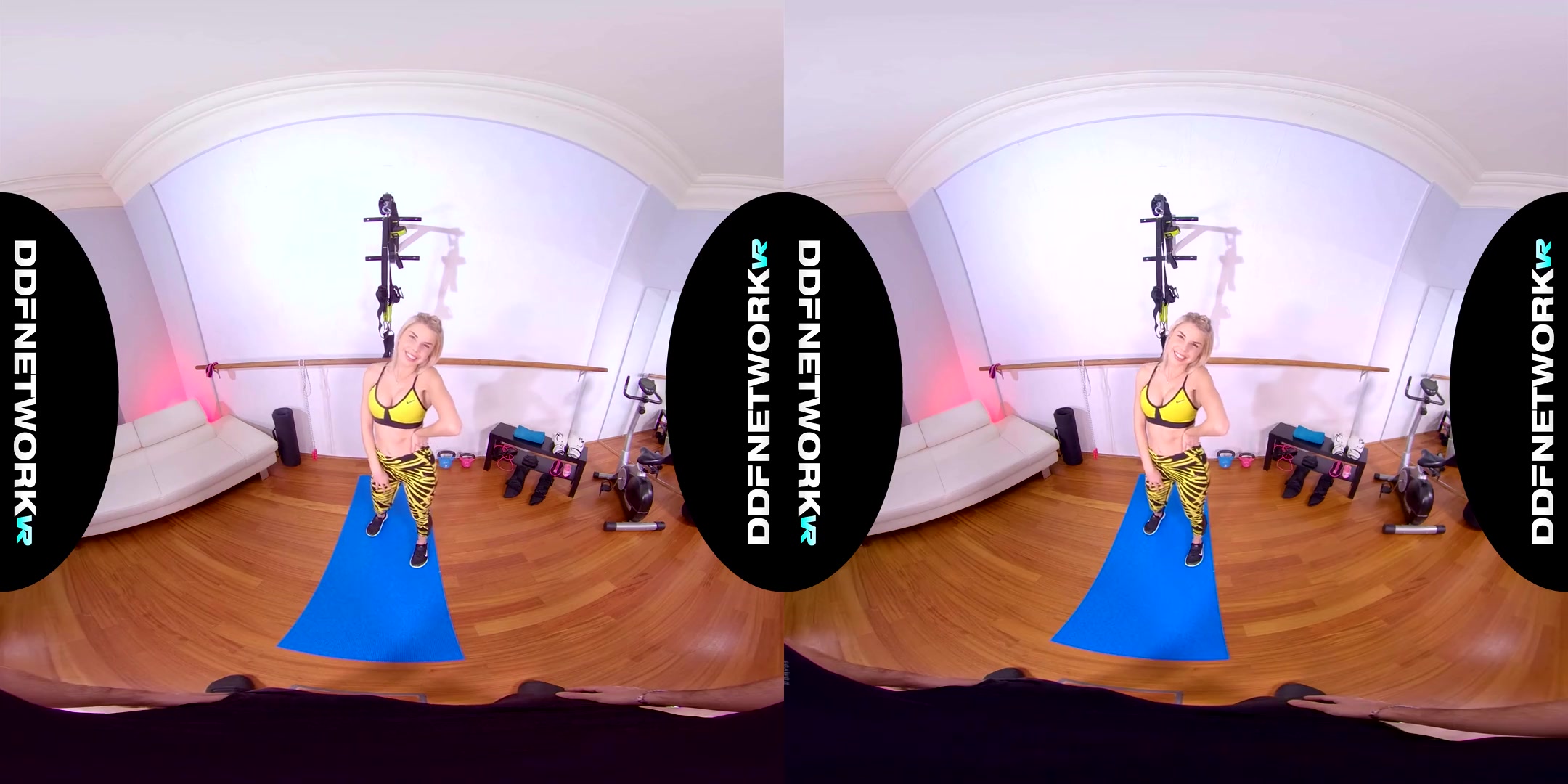 Olivia Sin in Pussy in Training - DDFNetworkVR