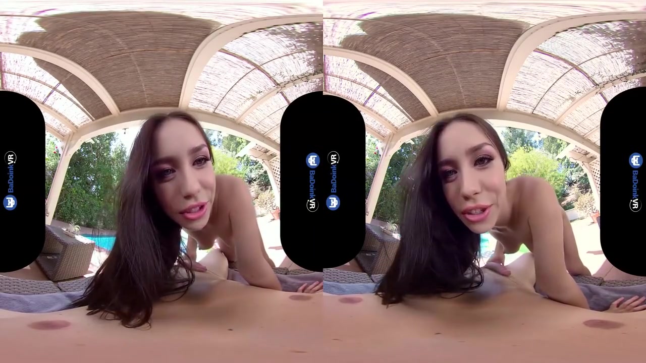 Vr Porn, Brunette Babe And Alina Lopez - One On One Outdoor Sex Party