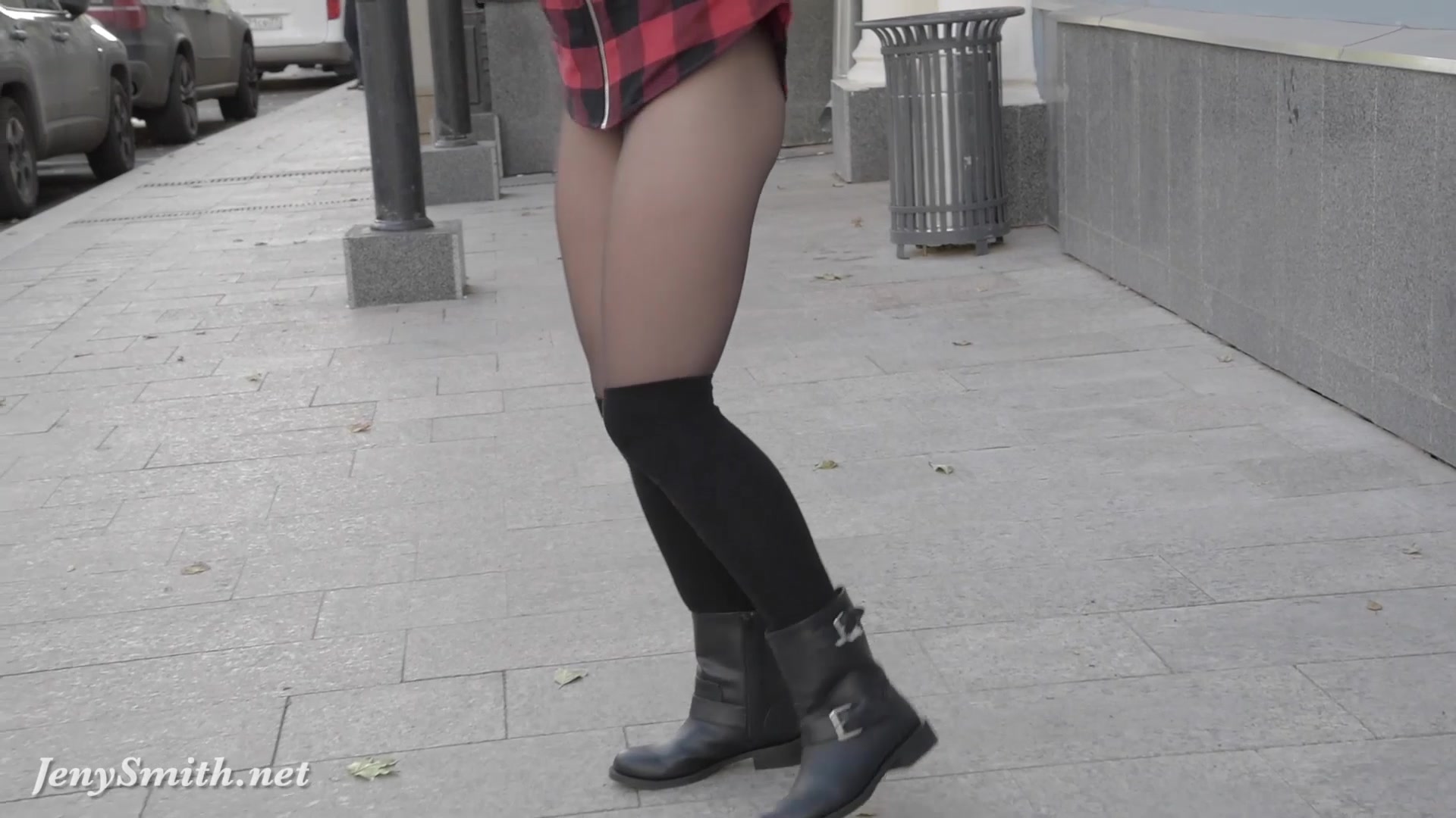 Jeny Smith pantyhose fire walking