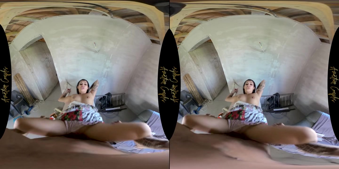 Slutty Teen Getting Nailed By The Contractor - AmateurCouplesVR