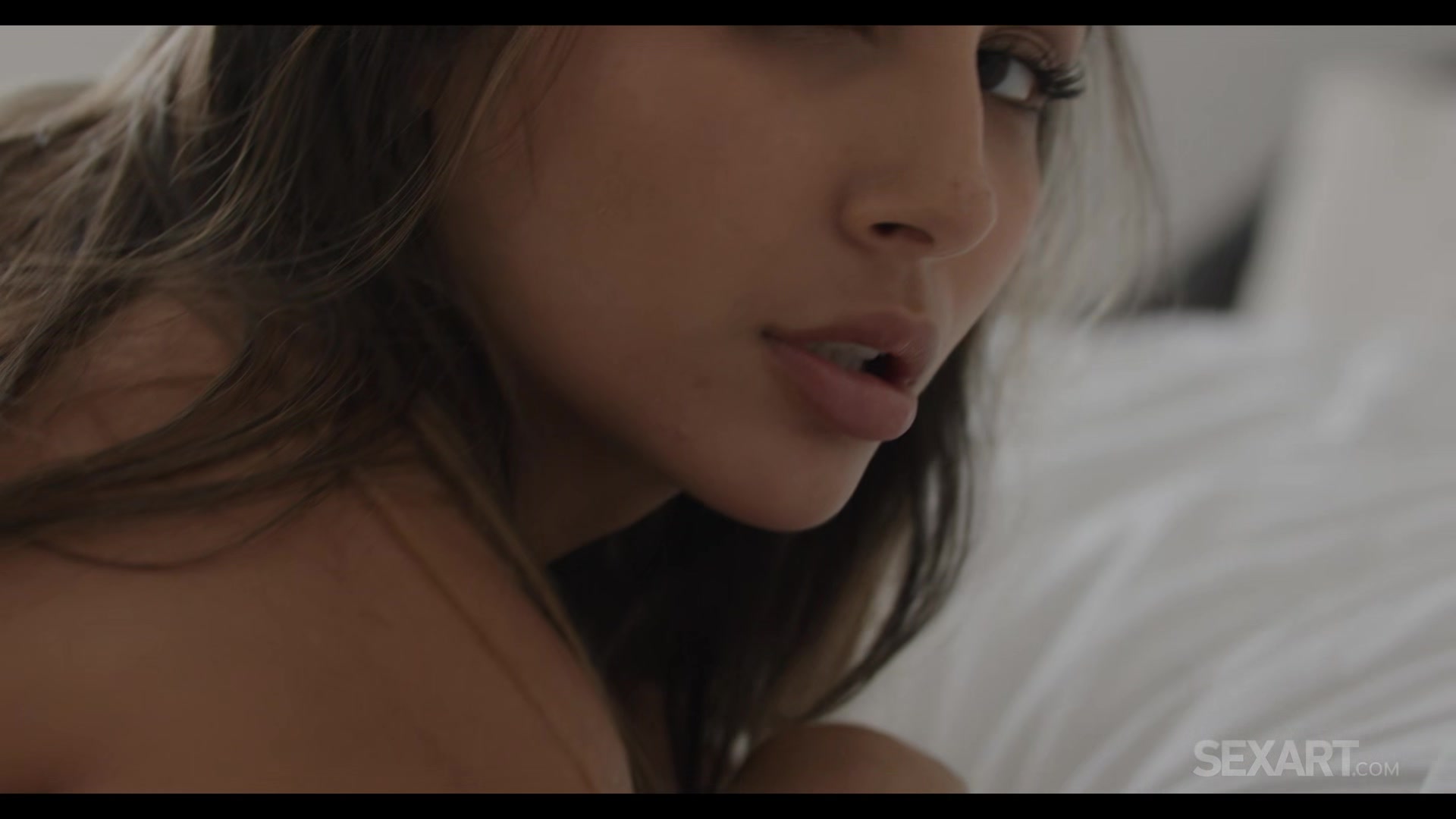 Bikini Dream - Gianna Dior & Jay Romero