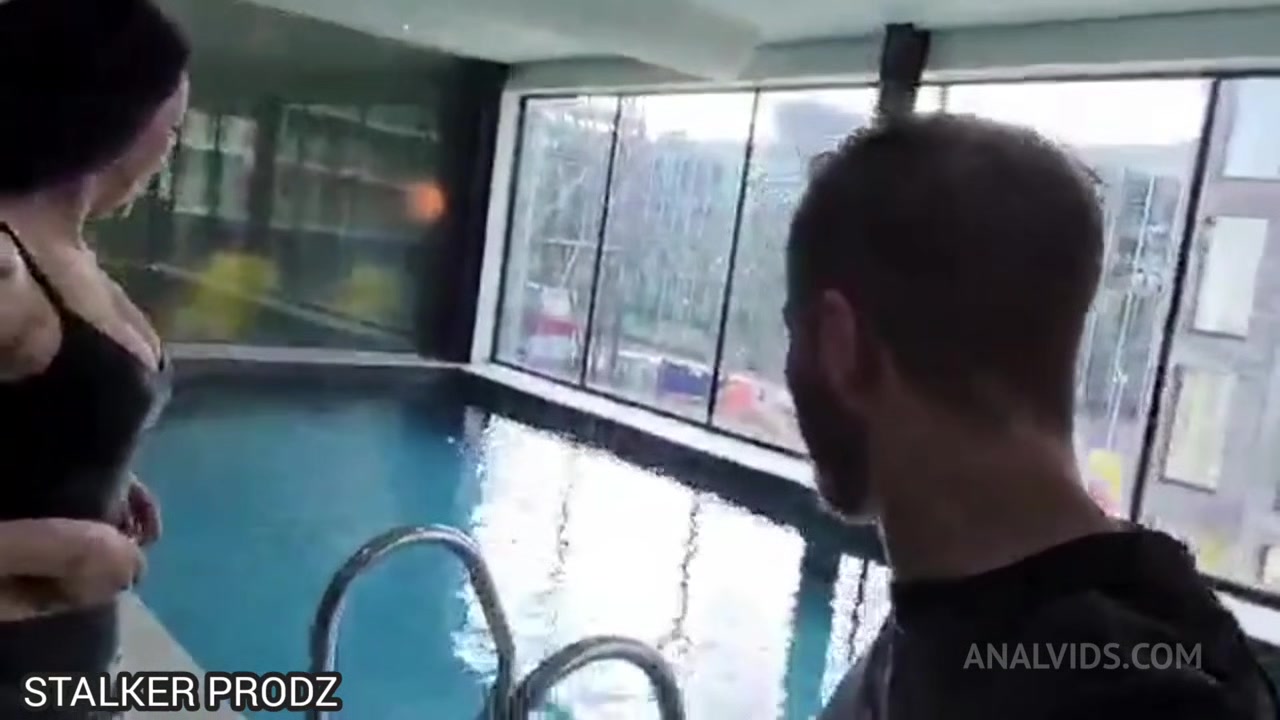 Rock Style Dutch Milf Teresa Du More Ass Fucked In Jacuzzi By