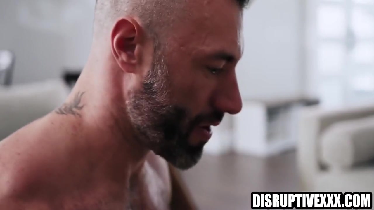 Traumatized Gay Bound & Banged Bareback 7 Min With Cole Conners, Carter Woods And Gay Porn