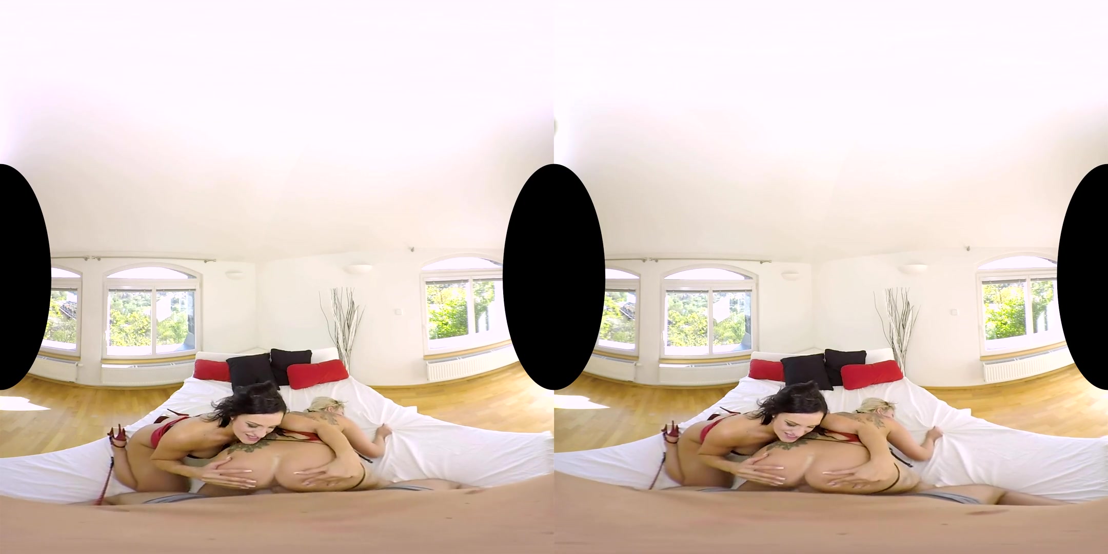 Jarushka Ross & Black Sophie in Latex Babes - POV - RealityLovers
