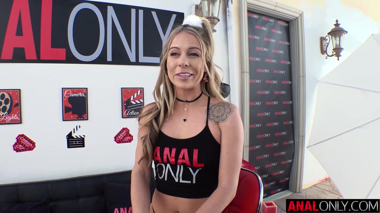 Summer’s Anal Craving