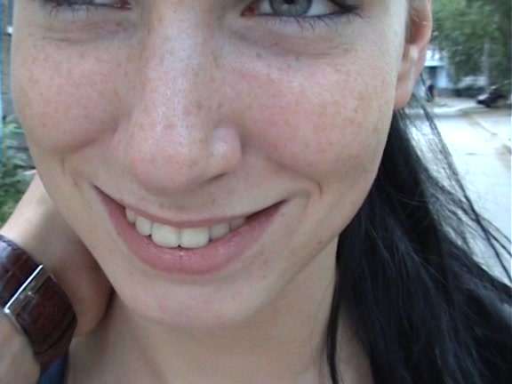 Sporty hotty sucks penis and copulates outdoors