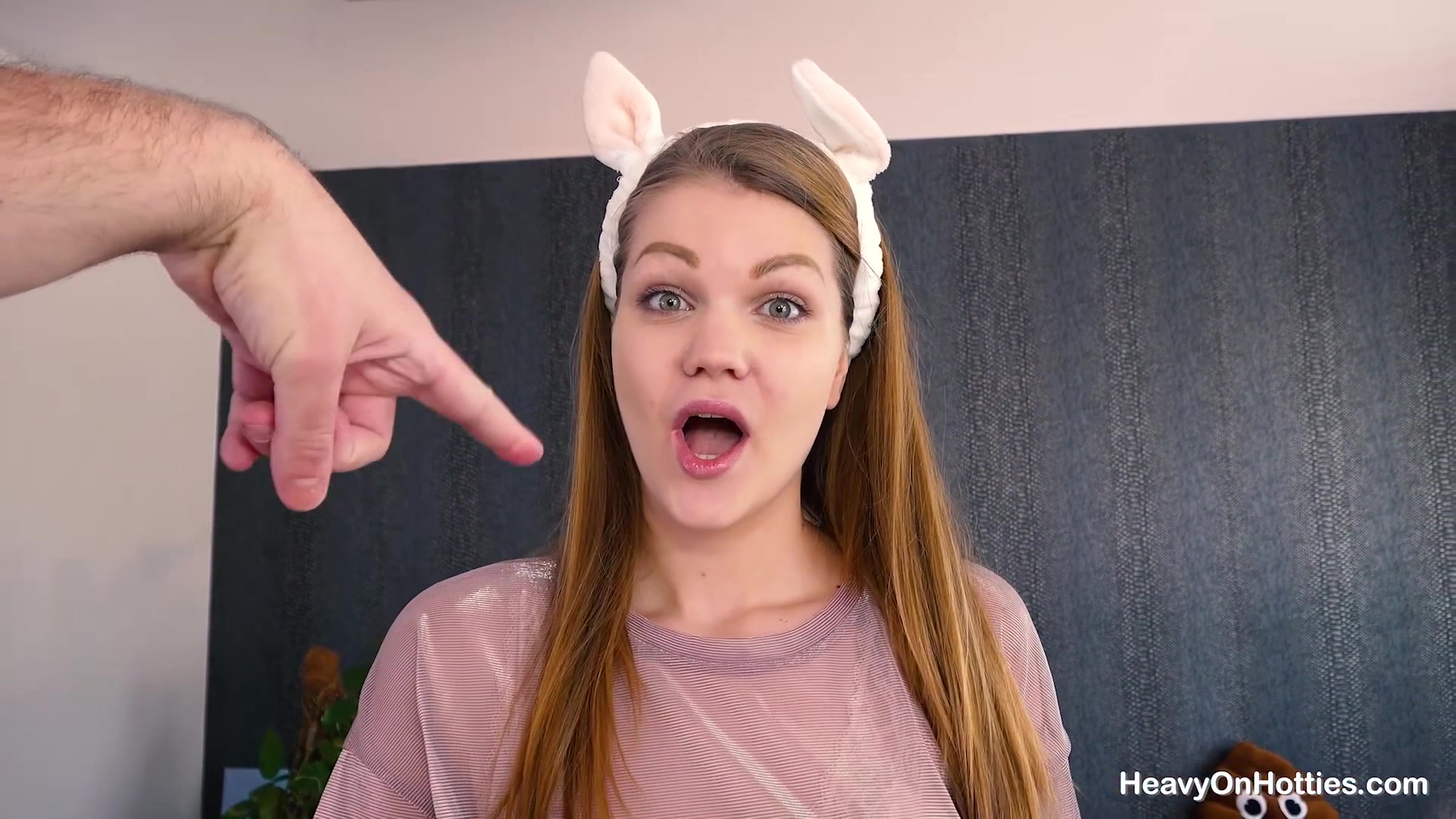 Bunny Sex With Amanda Clarke - HeavyOnHotties