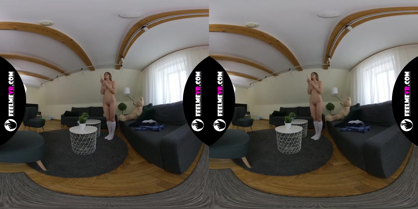 Nude Photo Session Backstage With Beautiful Top Model Evelina - FeelMeVR
