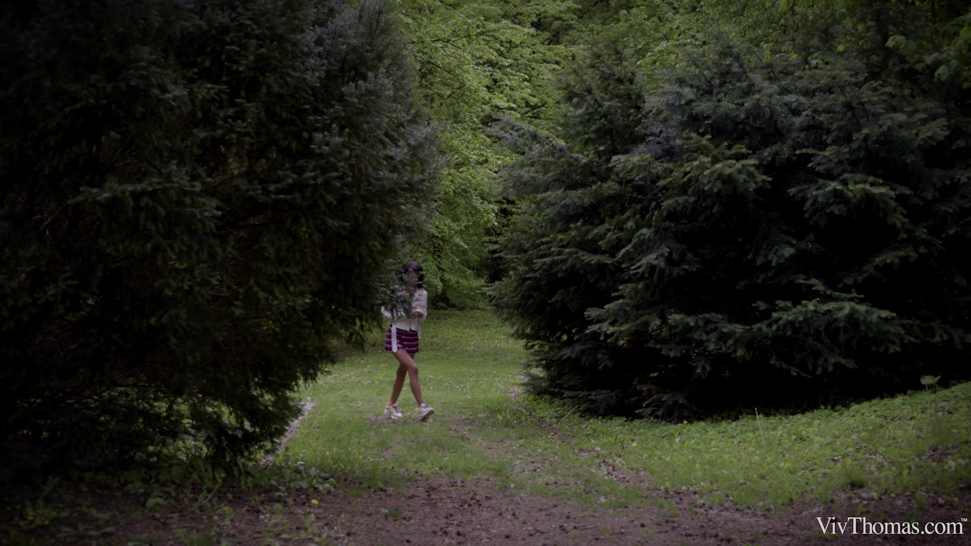 Lost In The Woods - Allatra Hot & Kate Rich - VivThomas