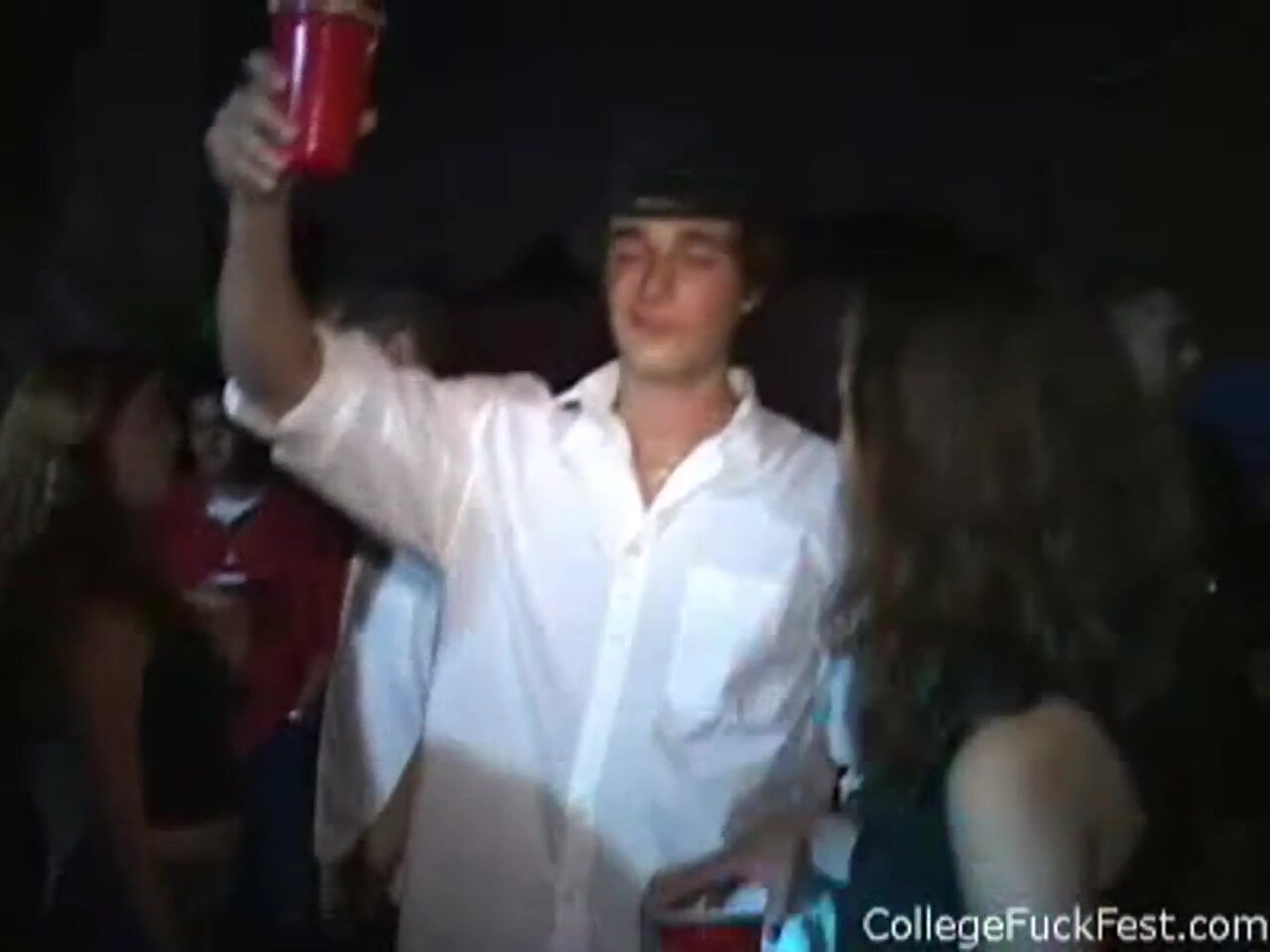 College teen fuck slut gets banged