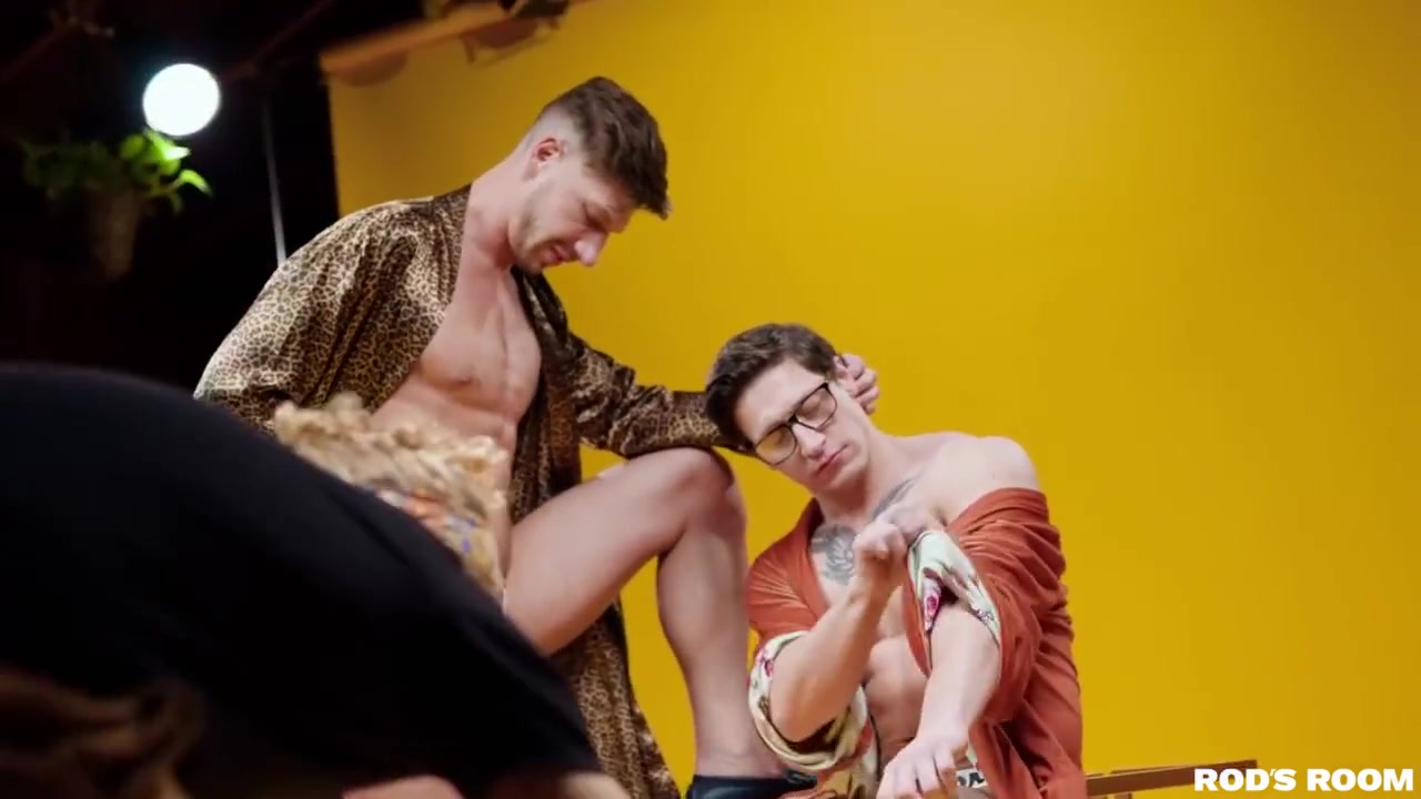 Jordan Starr And Dalton Riley - With Facial