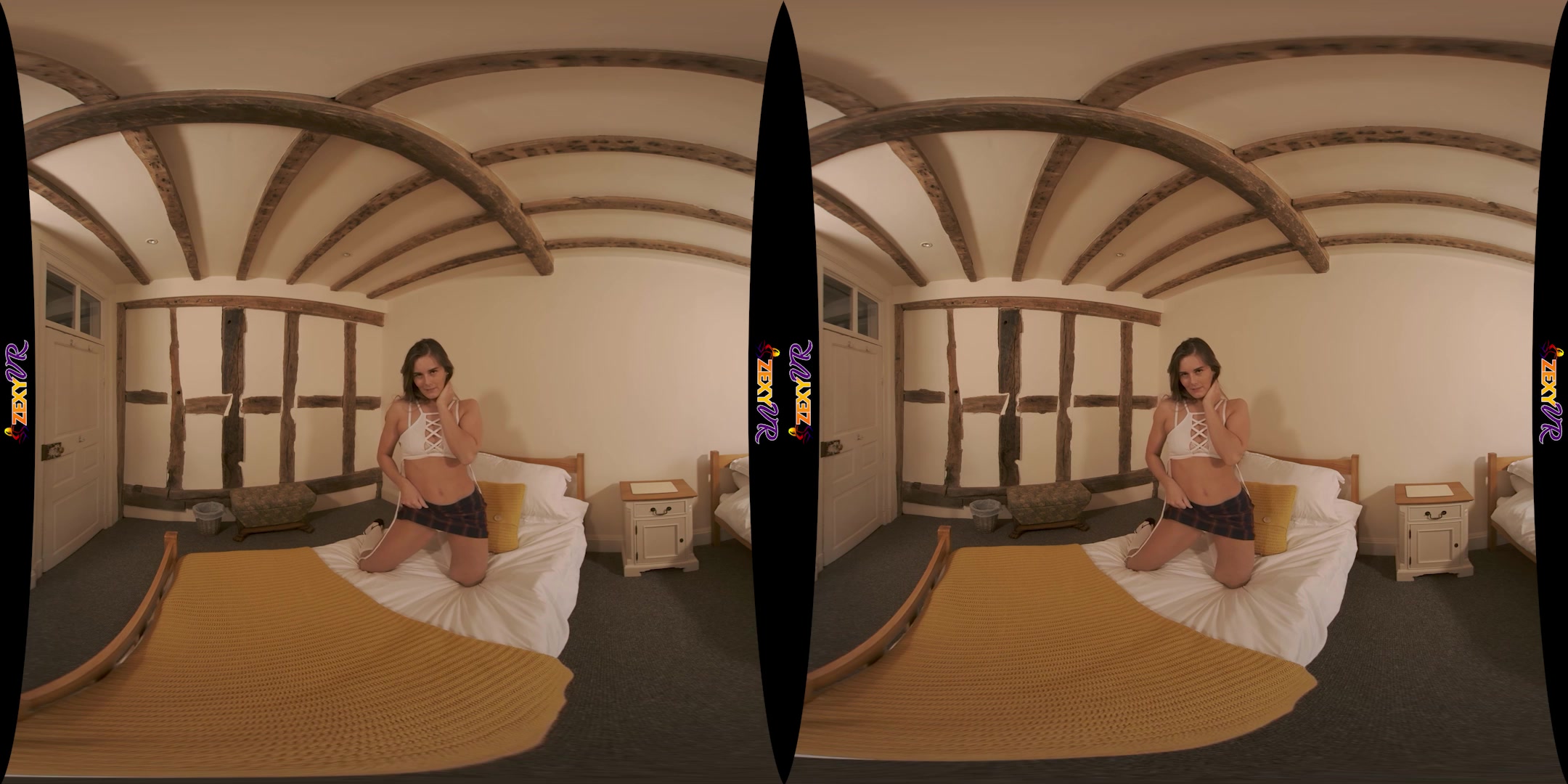Bedtime Ritual featuring Louise T - ZexyVR