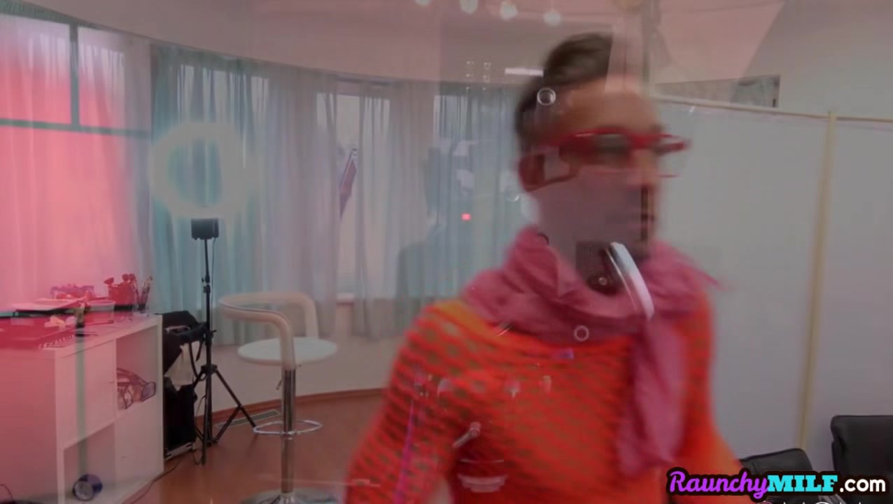 Busty squirting milf cockrides in studio in steamy session