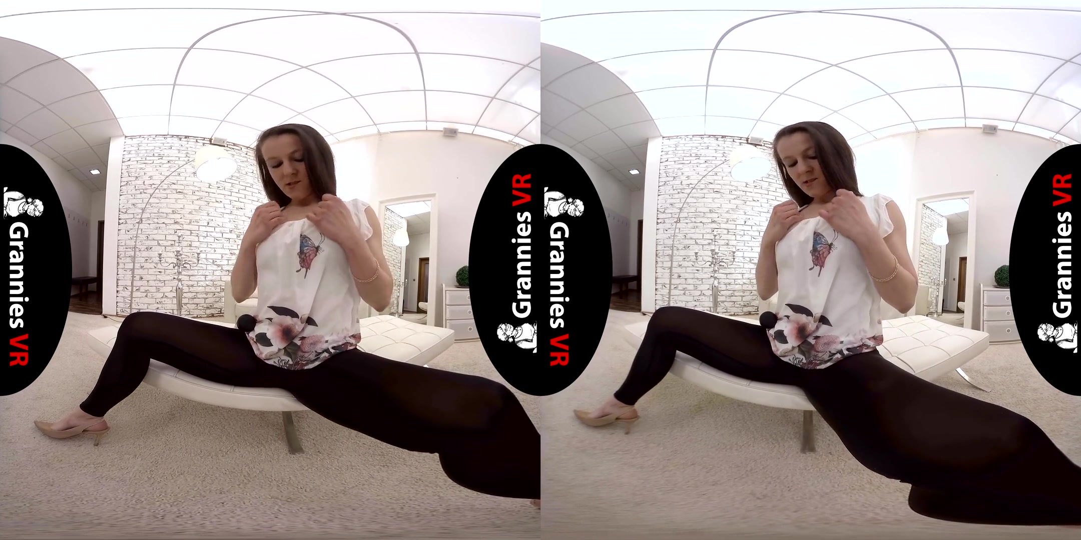 Valentina Ross Solo - Mature Granny Toying - SexLikeReal