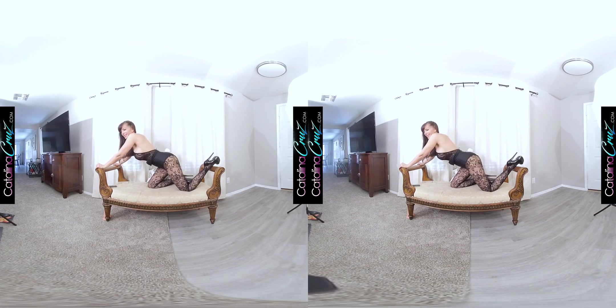 Catalina Cruz - Bad Bunny Love 5k Vr