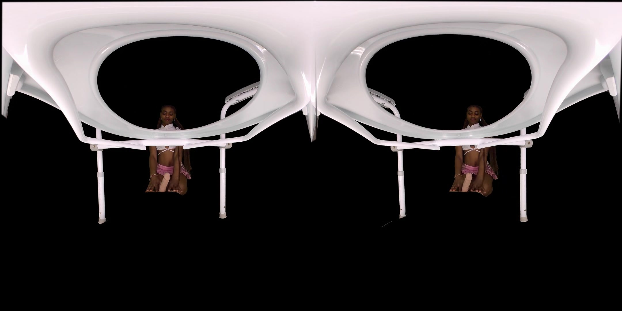 Young And Fun - Ebony Vr Solos - Vr Porn Video