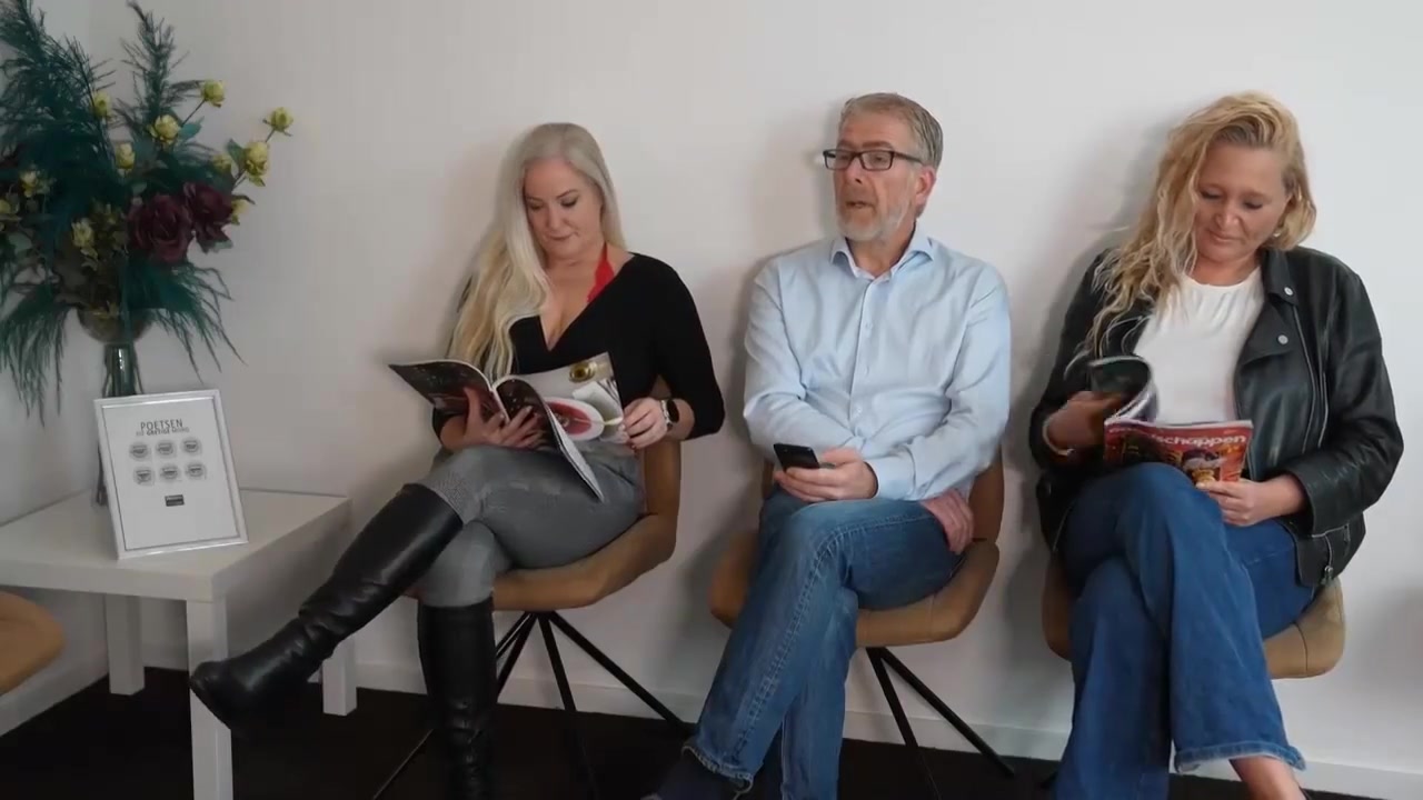 Meidenvanholland Sex In De Wachtkamer Milf Trio lexxie Ele