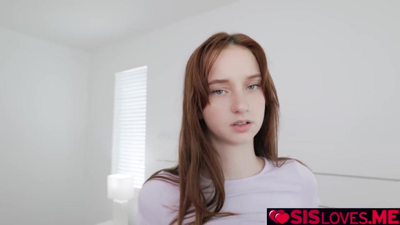 Melanie Marie - Getting A Secret Handjob From My Stepsister