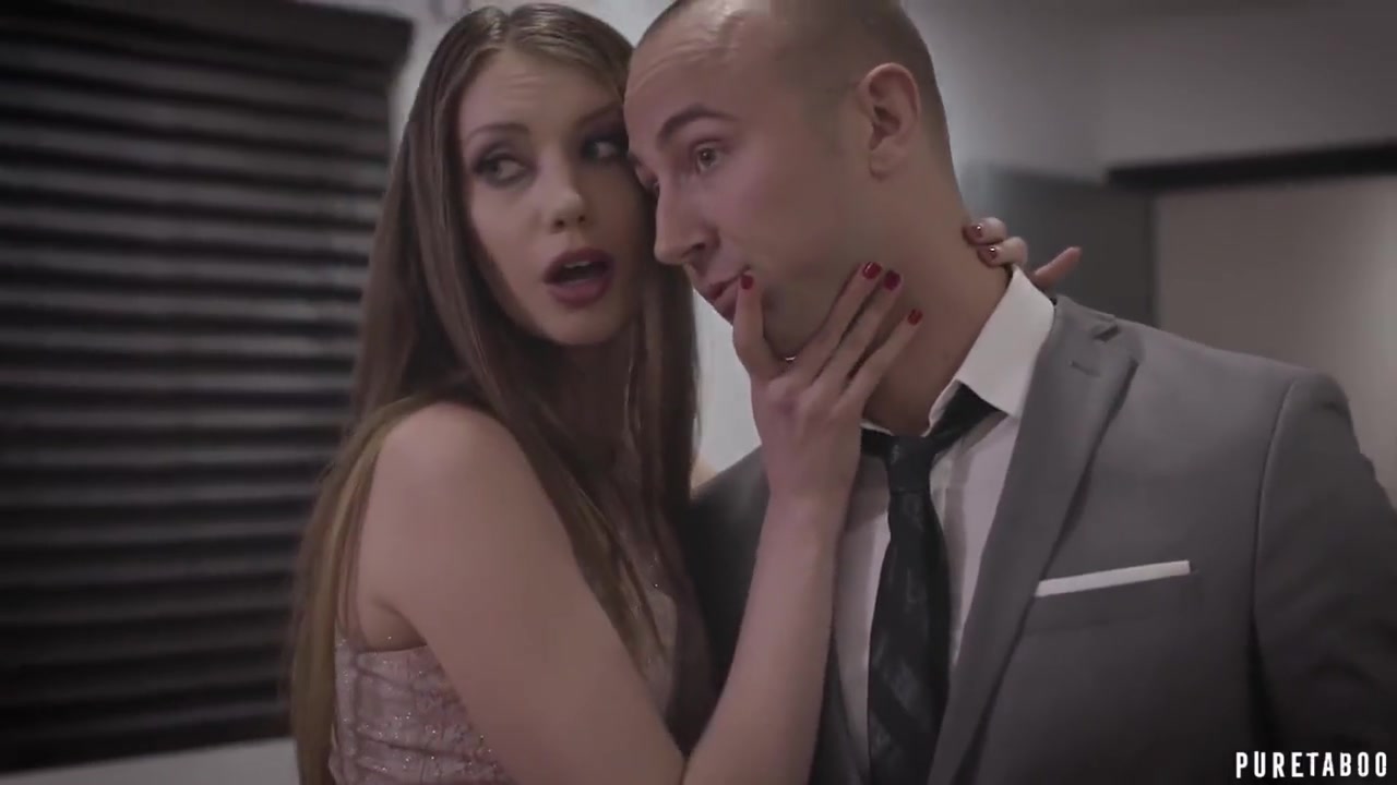 Step daughter Deal With Elena Koshka
