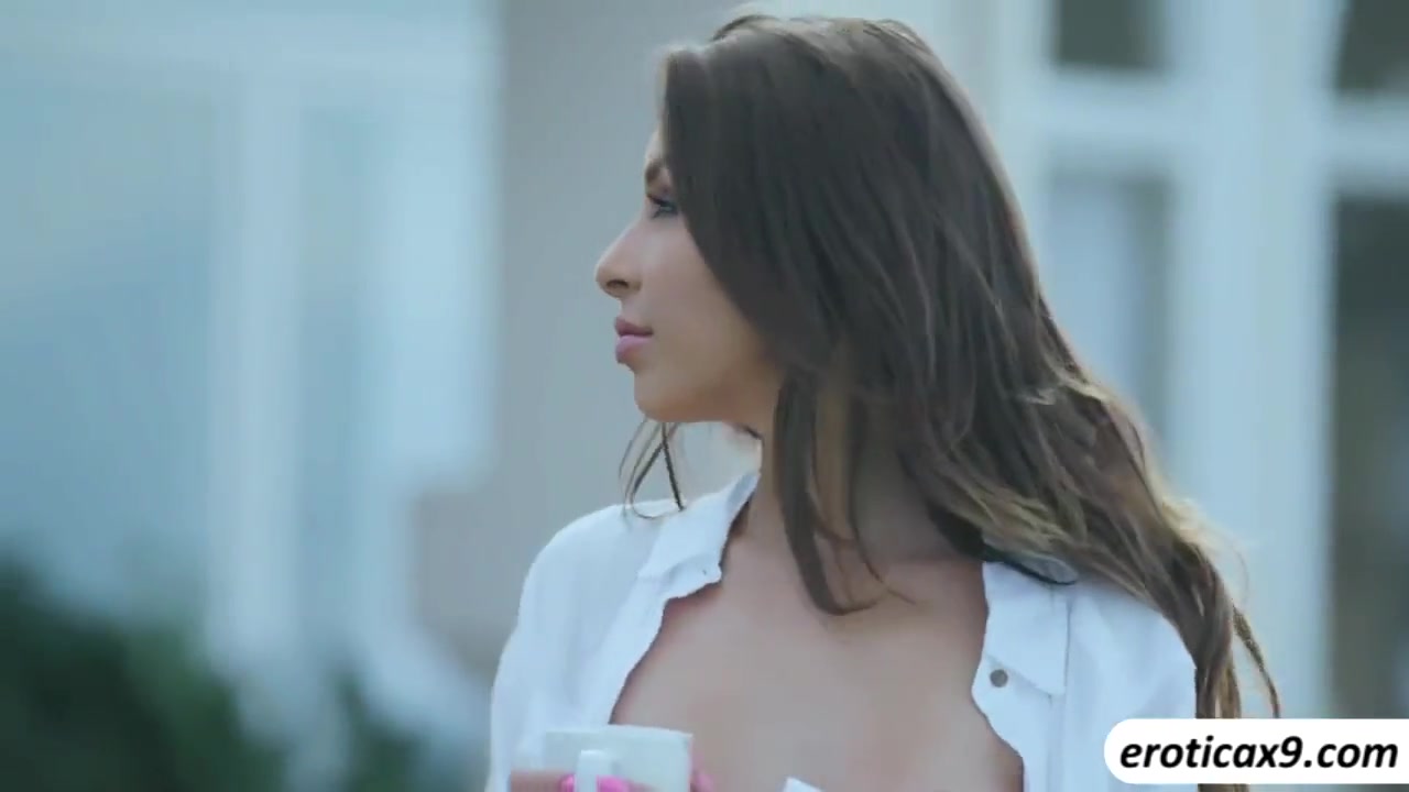 Carmen Caliente In A Morning Dirty Fuck With Brunette