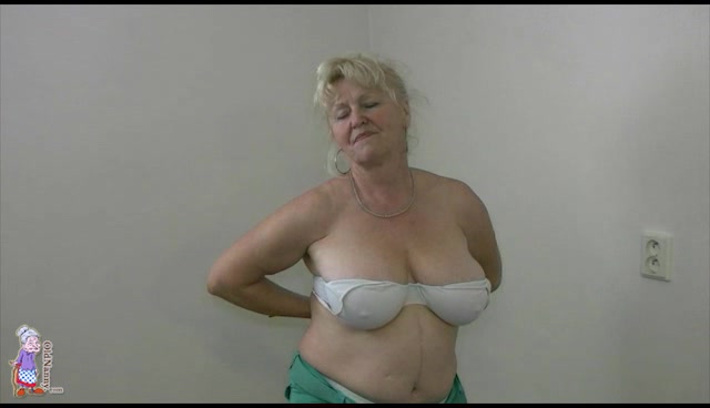 Video from OldNanny: bohunka