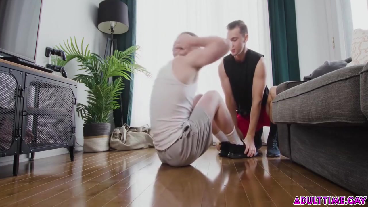 Gym Guys And Jekring Off Together After A Gym Session! One Thing Lead To Another And Soon Enough The Two Guys Are Having Sex! 6 Min - Gay Porn, Marcus Mcneill And Christopher White