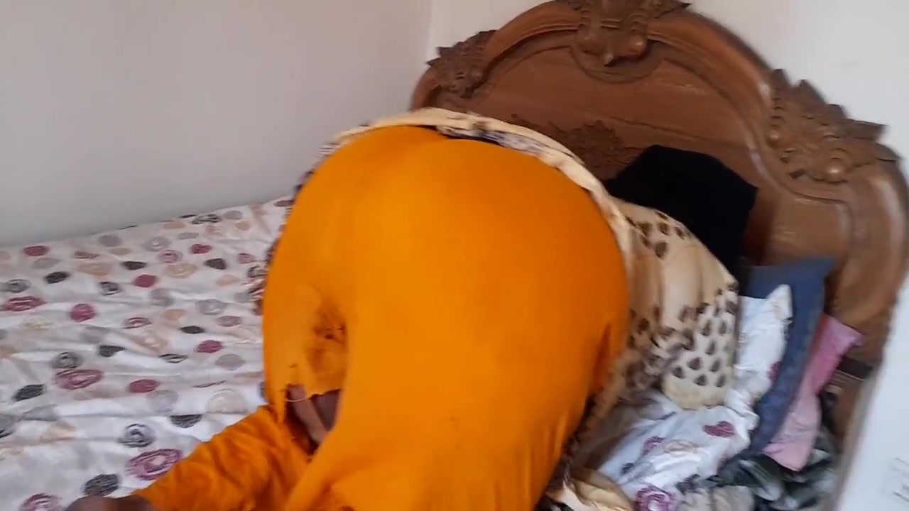 Tamil Ko Moti Gand Chudai Apni Beta - Roughly Anal Fucked And Destroy Huge Ass (clear Hindi Audio)