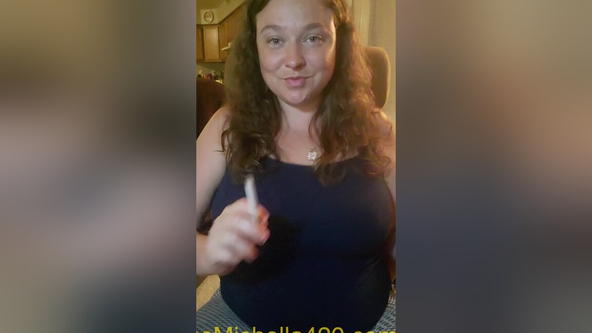 Smoking With A Side Of Sph - Missmichella420