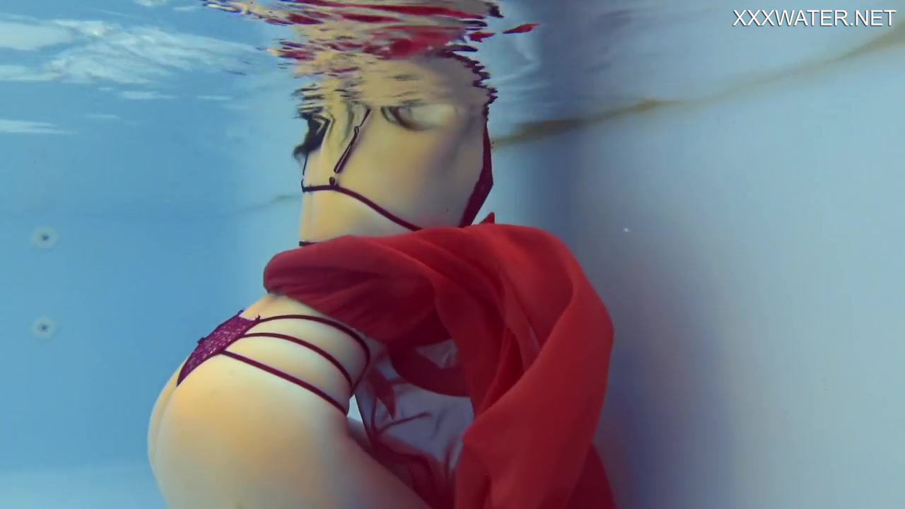 Anastasia Ocean - Enjoy Marfa Swimming And Too Underwater