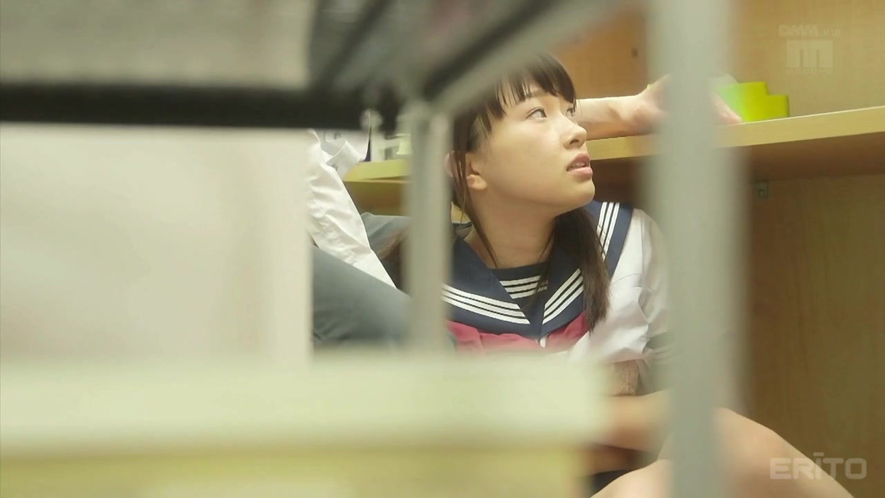 Azu Makoto in Azu Getting Kinky In A Silent Librairy - JapansTiniest