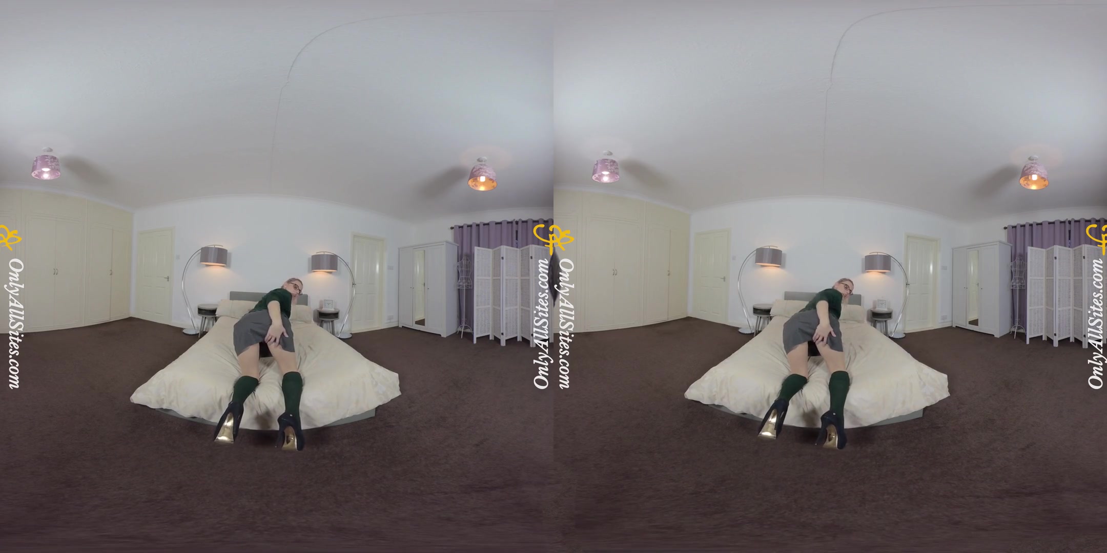Chloe Toy - College; Cute Amateur Blonde Stripping
