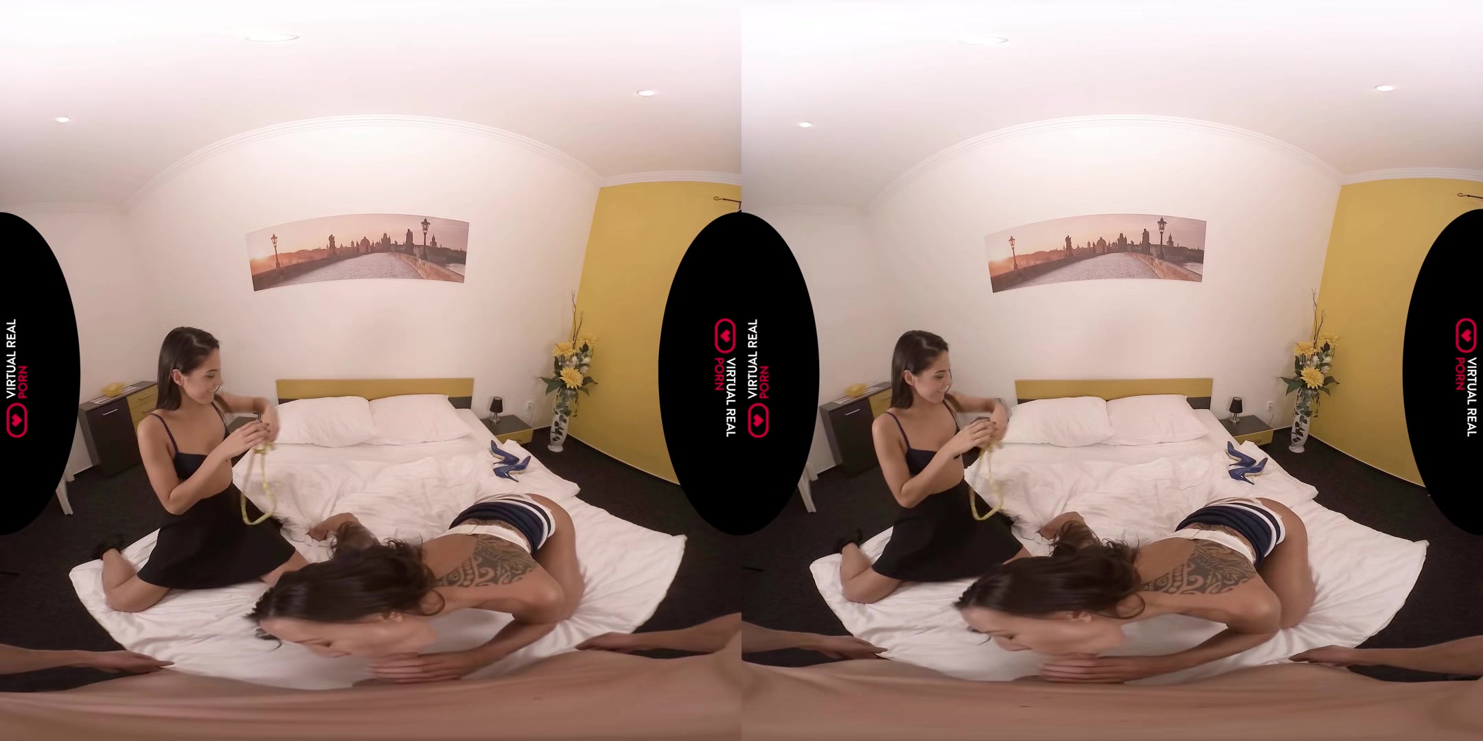 Sex-À-Porter - Extra Long Vr Threesome Mff Hardcore Latina And French Babes