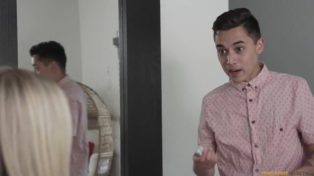Moms Battery Powered Orgasm - S1:E5 - Momlover
