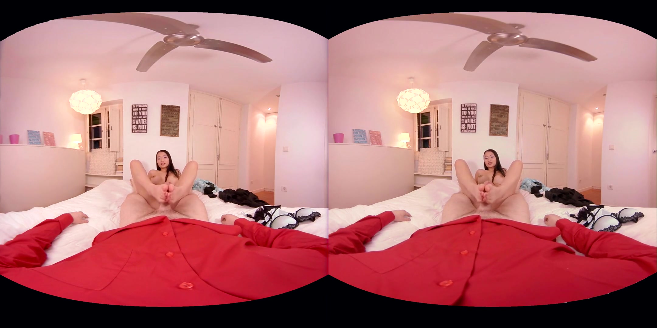 Pussykat in Hot Cam II - VirtualRealPorn