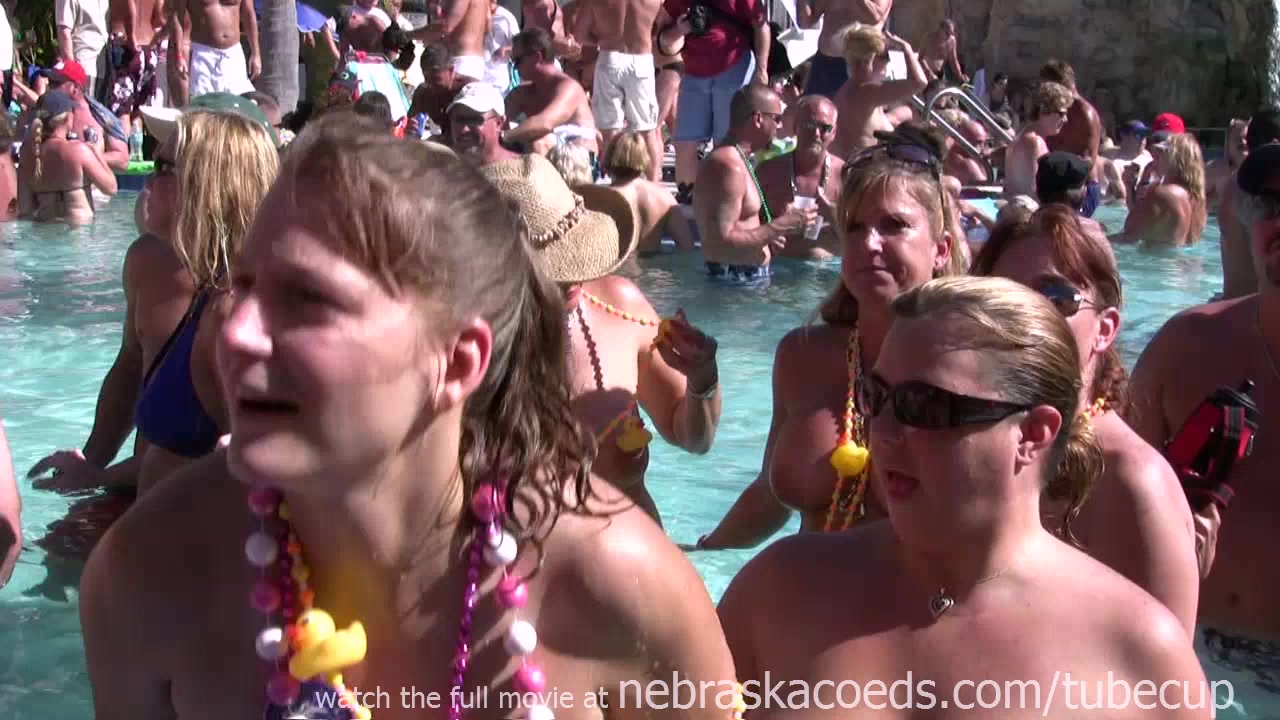 Swinger Nudist Pool Party For Fantasy Fest Dantes