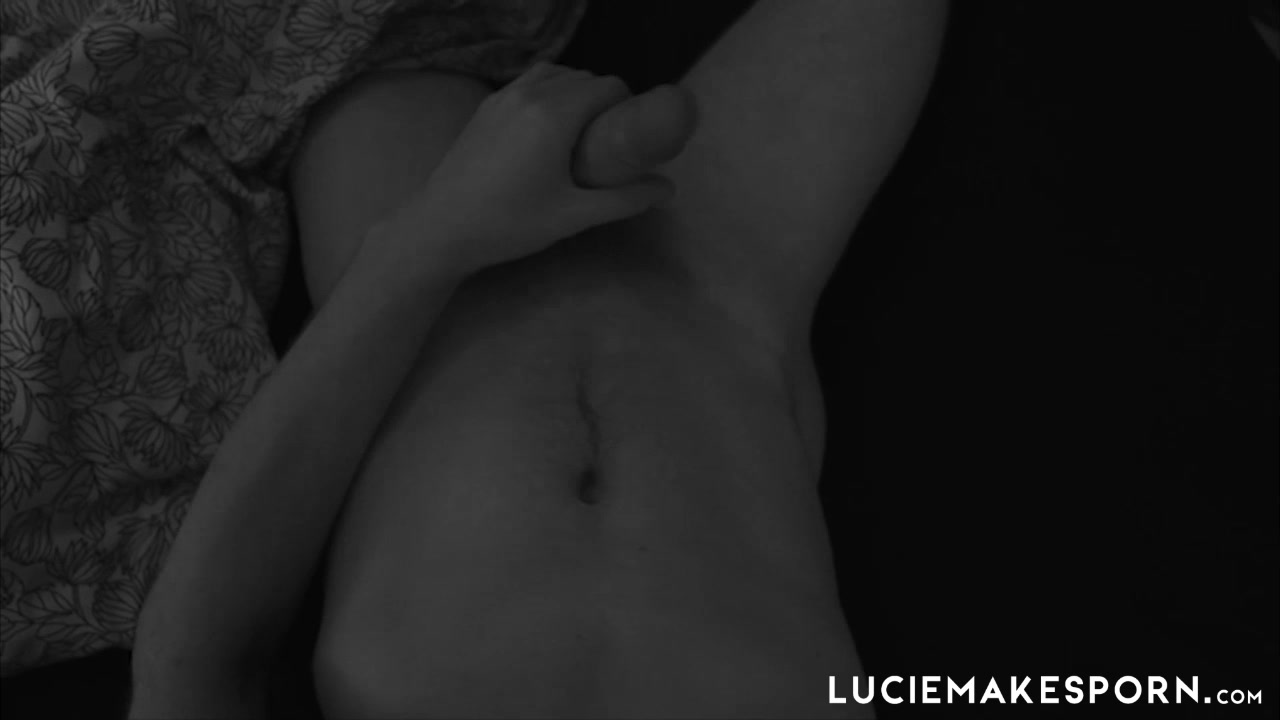LUCIE MAKES PORN Peeping on my roommate