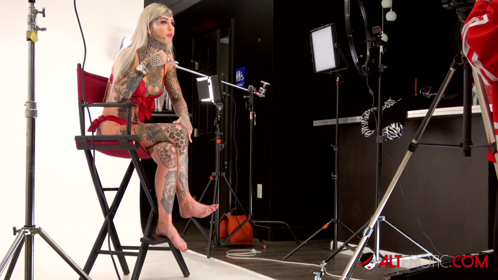 Amber Luke 666 Face Tattoo