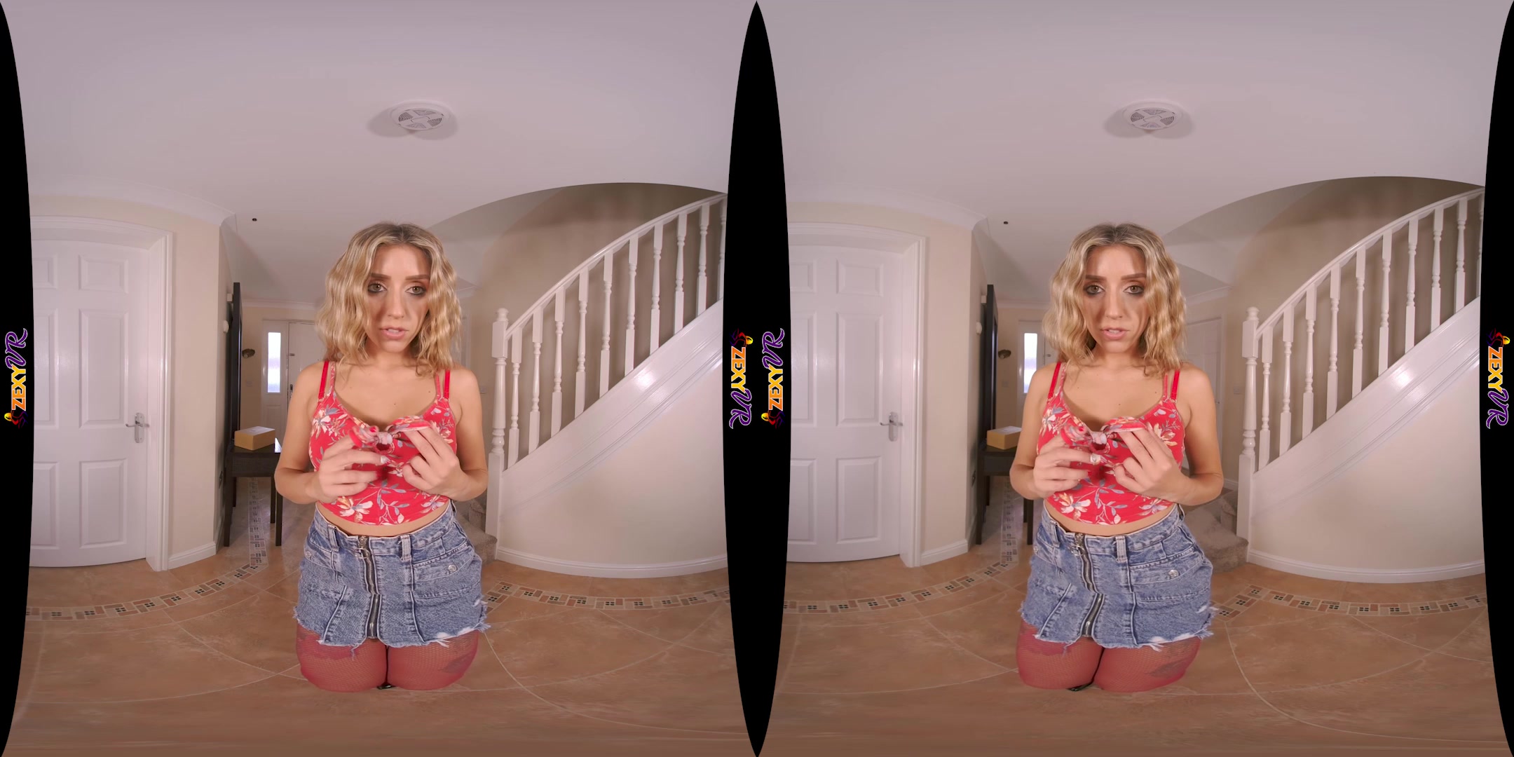Total Tease featuring Louise K - ZexyVR