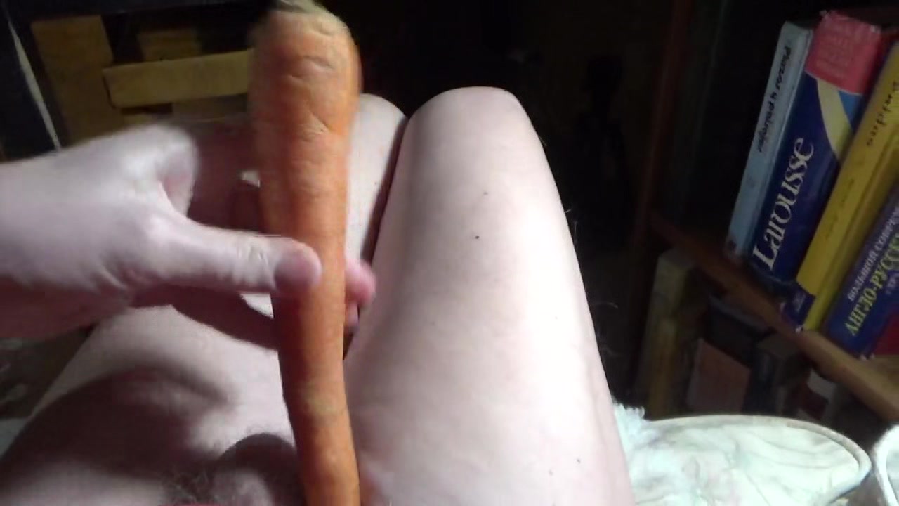 Old ladyboy Sveta Lu-sin
