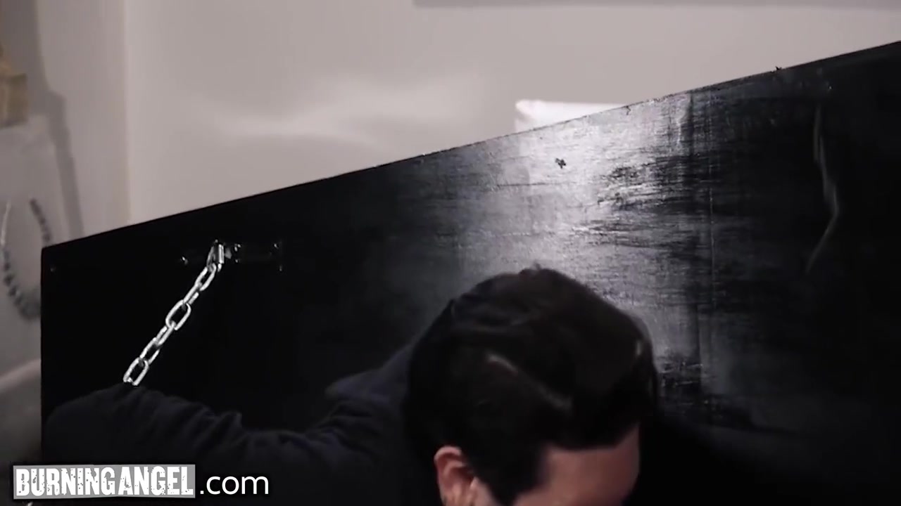 Goth Stepsister Lures Bro Into Coffin 4 Hardcore Fun! 10 Min