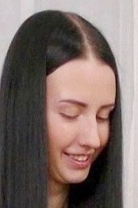 Watch Lola Kari videos