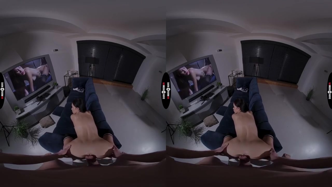 Virtual Reality - Deep Throat On Camera