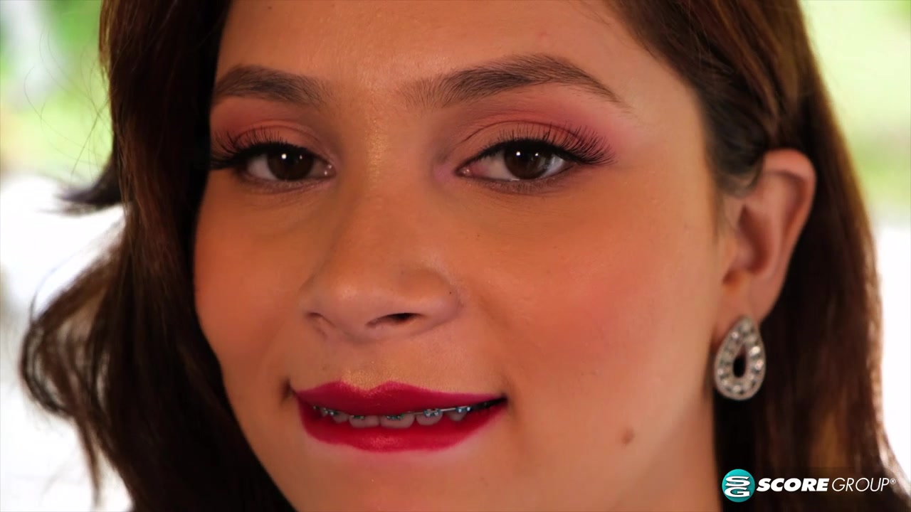 Lovely Young Kim Velez & Her Lipstick Nipples - ScoreLand