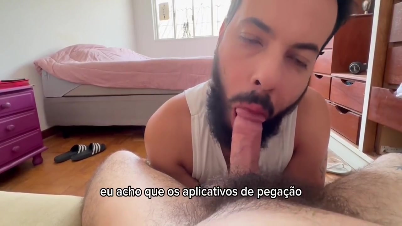 Homem Barbudo Chupa 41 Paus - 38º,39º,40,41º Mamadas - Video Completo 18 Min