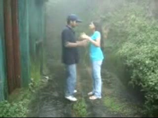 Couple take a hike and fuck outdoors