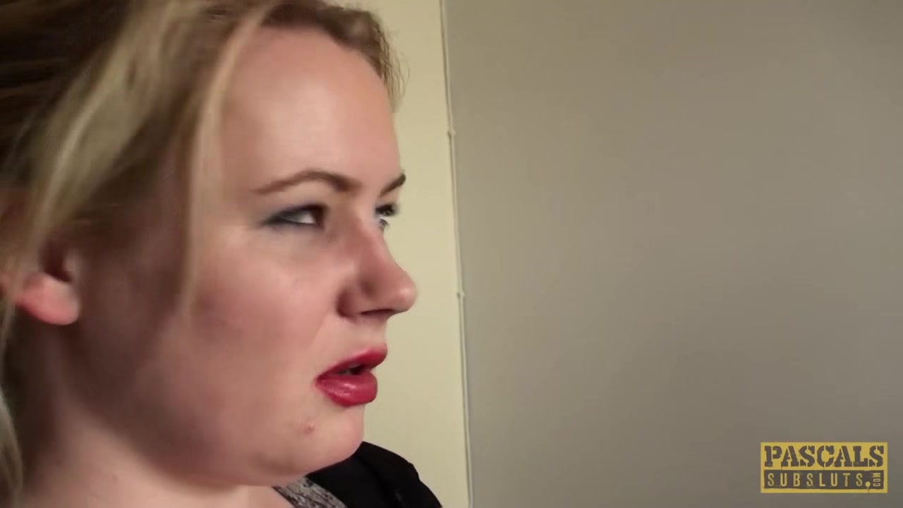 PASCALSSUBSLUTS - Amber West dommed and jizzed in mouth