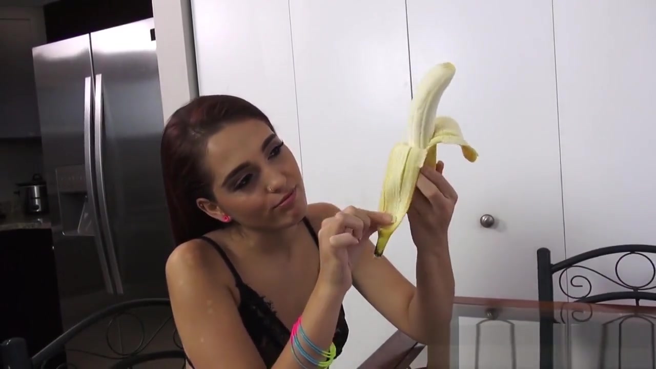 Petite stepsis gets fuck
