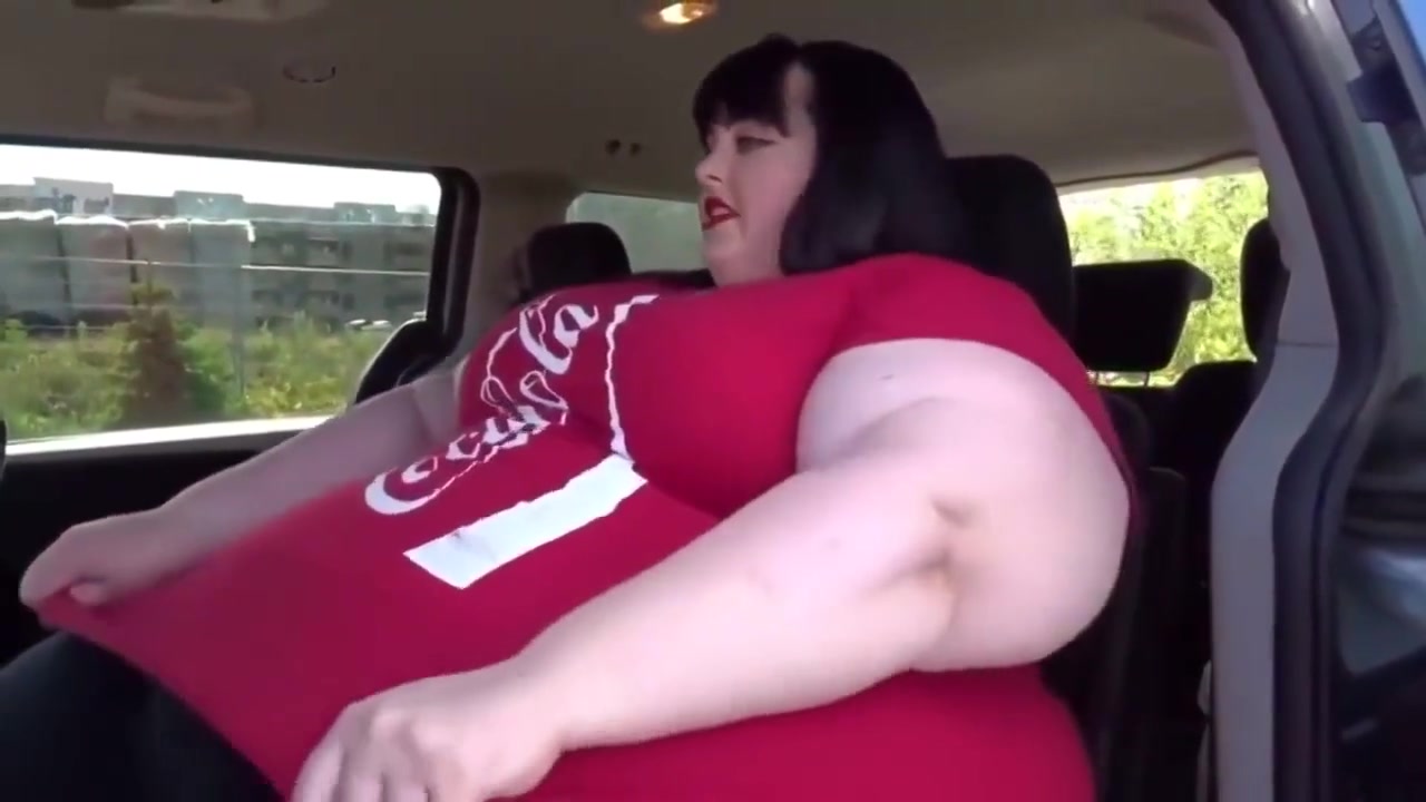 Juicy Jackie In Ssbbw Too Big For The Car