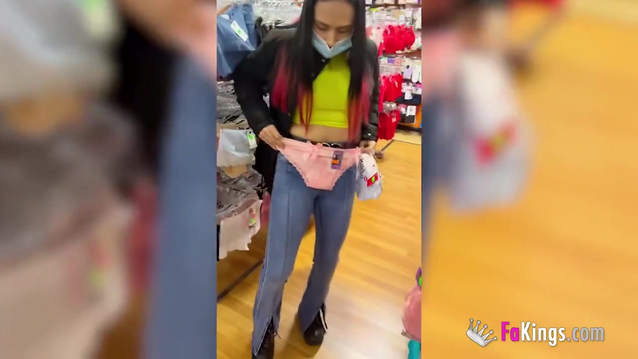 Gorgous Latin Beauty Has A Hardcore Fuck After Showing Us Her Hood